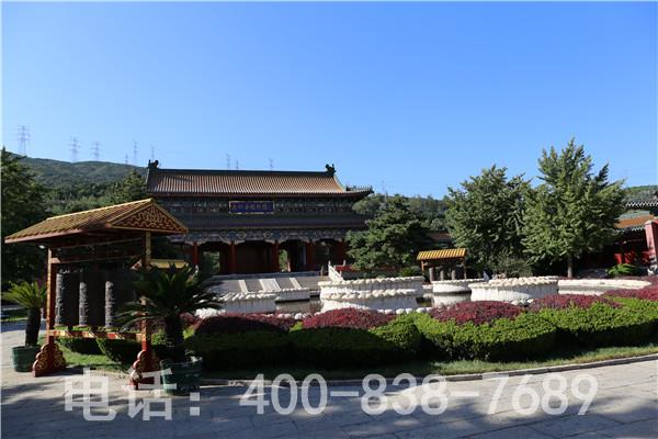 北京万佛华侨陵园地址陵园绿化面积超过75%